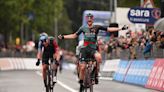 Denz consigue su segunda victoria en el Giro; Armirail es líder general