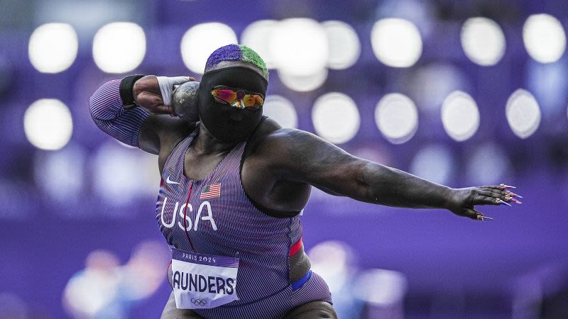 ‘I want to encourage other women’: US star Raven Saunders wears mask and sunglasses in shot put semifinals | CNN