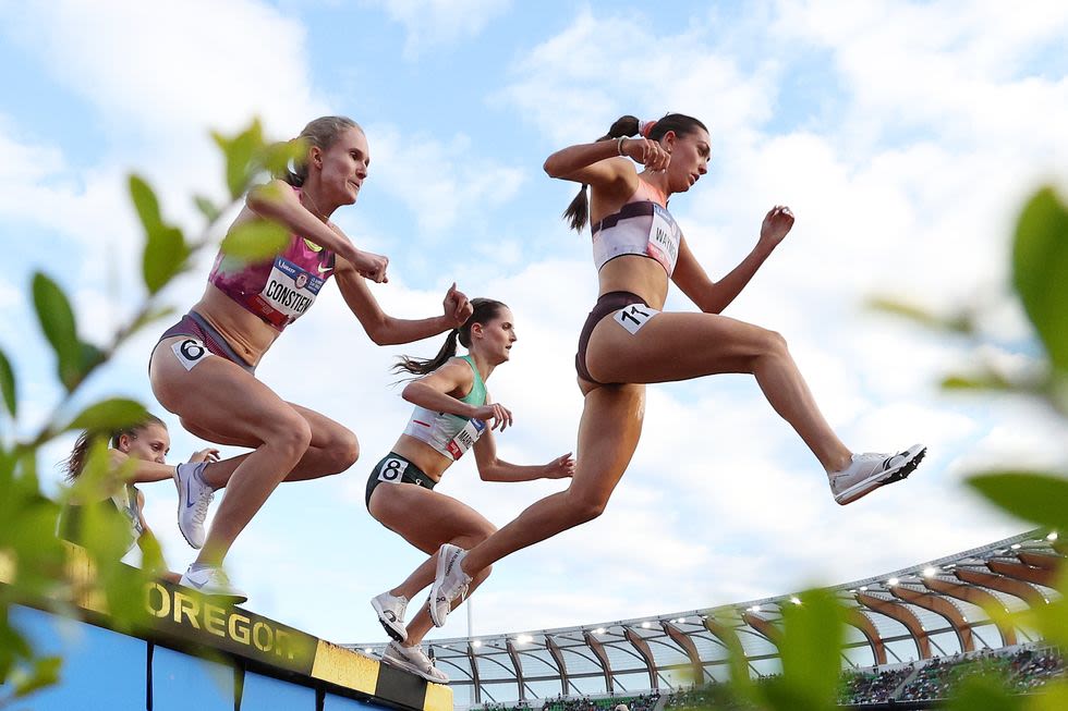 A Year After ACL Surgery, Val Constien Wins the Steeplechase at the Olympic Trials