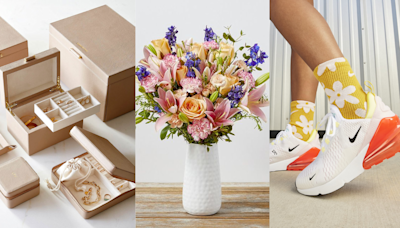 There are plenty of Mother's Day deals and promotions ongoing right now