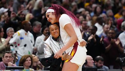 Dawn Staley won a friendly bet against Kamilla Cardoso on the USA-Brazil Olympic soccer final