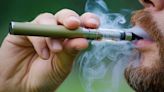 EXCLUSIVO-Químicos semelhantes à nicotina usados em vapes podem ser mais potentes do que nicotina, diz FDA Por Reuters