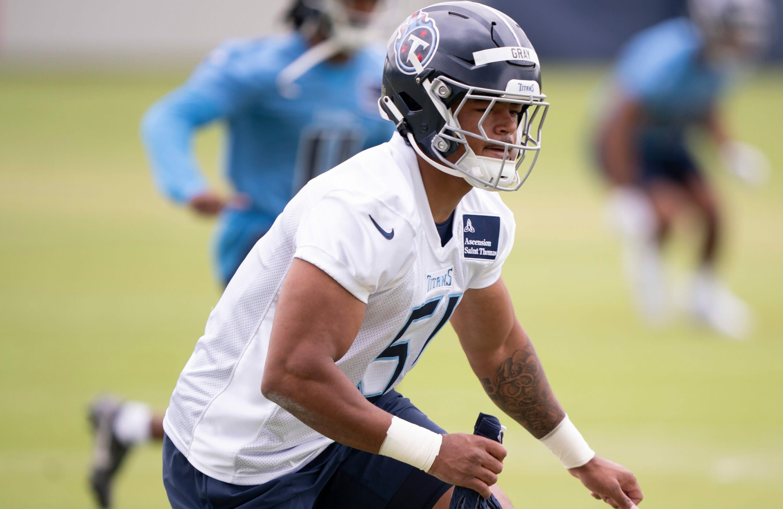 Titans LBs coach explains why Cedric Gray can handle the green dot