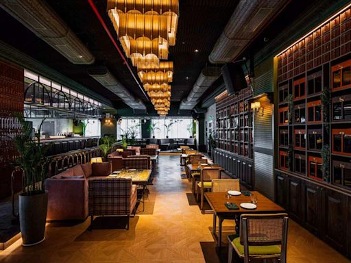 Mumbai’s first sip and vault concept, QEY launches in Lower Parel - ET HospitalityWorld