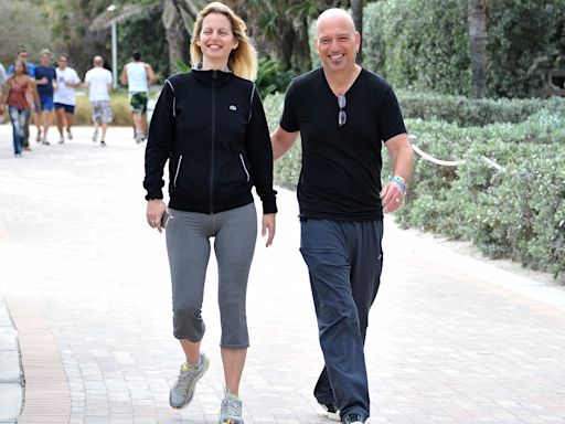 Howie Mandel Details Wife’s Bloody Accident That Left Her With Broken Cheek and Bruised Face