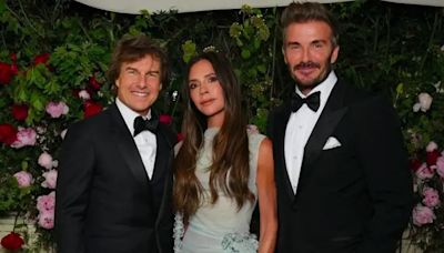 Tom Cruise deixou convidados de festa de 50 anos de Victoria Beckham estupefatos com break e espacate na pista de dança