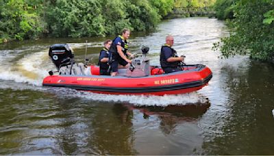 “Please wear a life jacket” Ann Arbor firefighters rescue more kayakers on Huron River