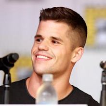 Charlie Carver