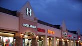 Birch Run Outlets welcome new Lululemon store