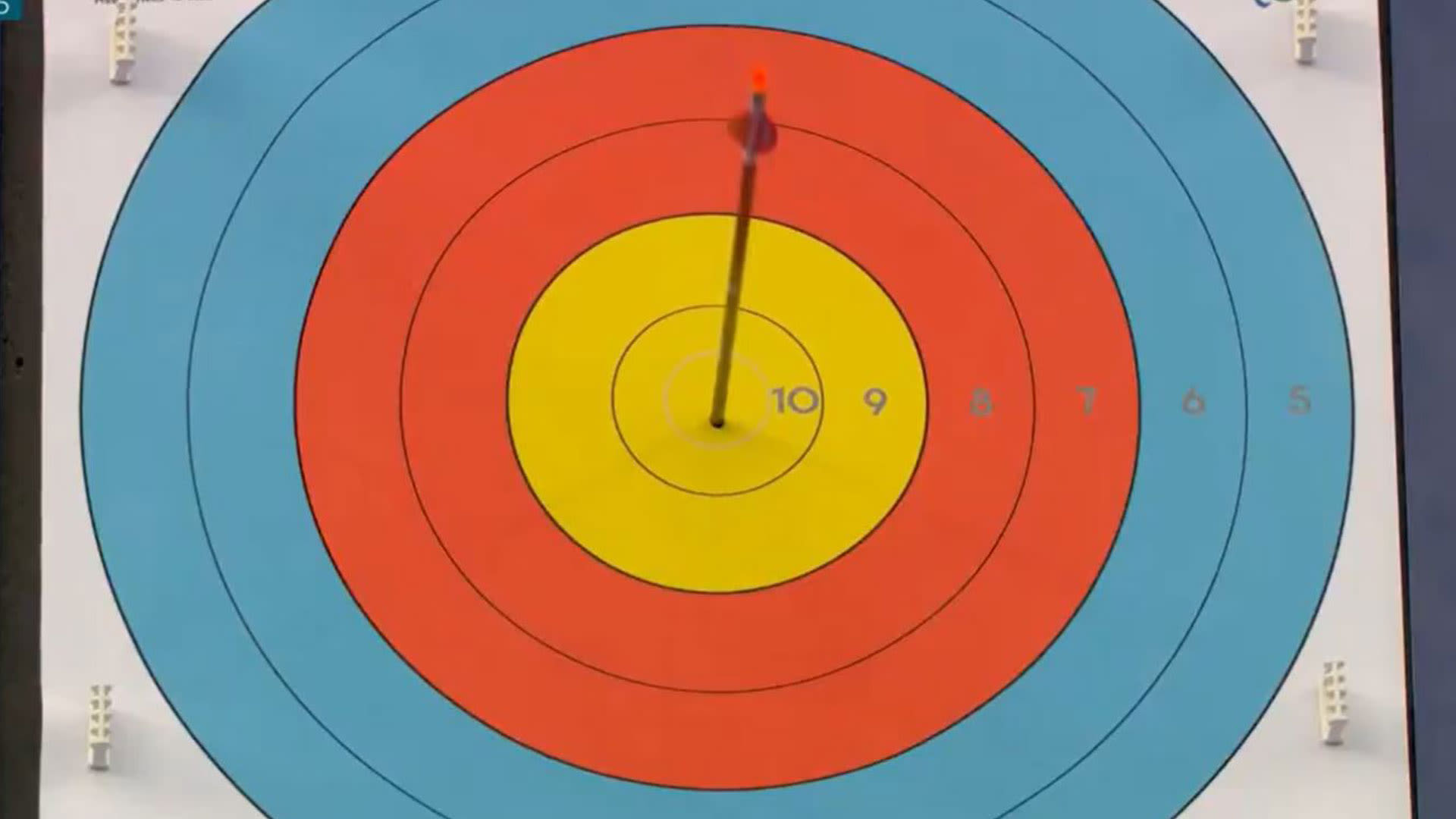 'Truly incredible' Paralympian shoots perfect bullseye with just her toes