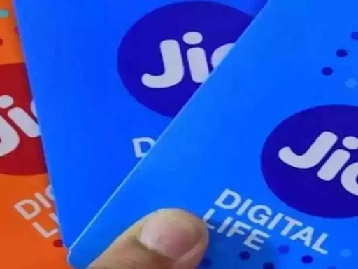 Reliance Jio prepaid plans with free Netflix, Amazon Prime Video, Disney+ Hotstar, other benefits; check details here | - Times of India