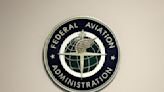 Congreso de EEUU negocia propuesta para sumar más controladores de tráfico aéreo e inspectores