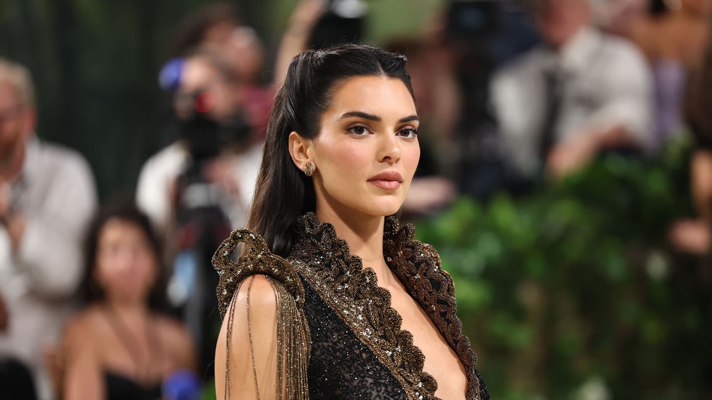 The Truth About Kendall Jenner Being the "First Human" to Wear Her Givenchy Dress to the Met Gala