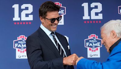 Brady inducted into the Patriots Hall of Fame on star-studded night