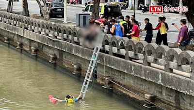 基隆田寮河驚見老翁漂浮 警消救起命危送醫 - 自由電子報影音頻道