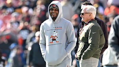 Browns QB Watson throws every other day in rehab