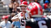 CFB Expert Thinks Georgia's Carson Beck Will be No. 1 Pick in NFL Draft