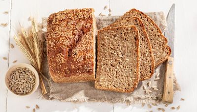 Add Sunflower Seeds To Your Next Batch Of Bread For The Perfect Crunch