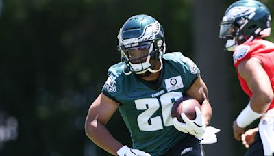 Is Eagles Saquon Barkley over Hard Knocks, 'slap in face' from Giants? Nakobe Dean's status