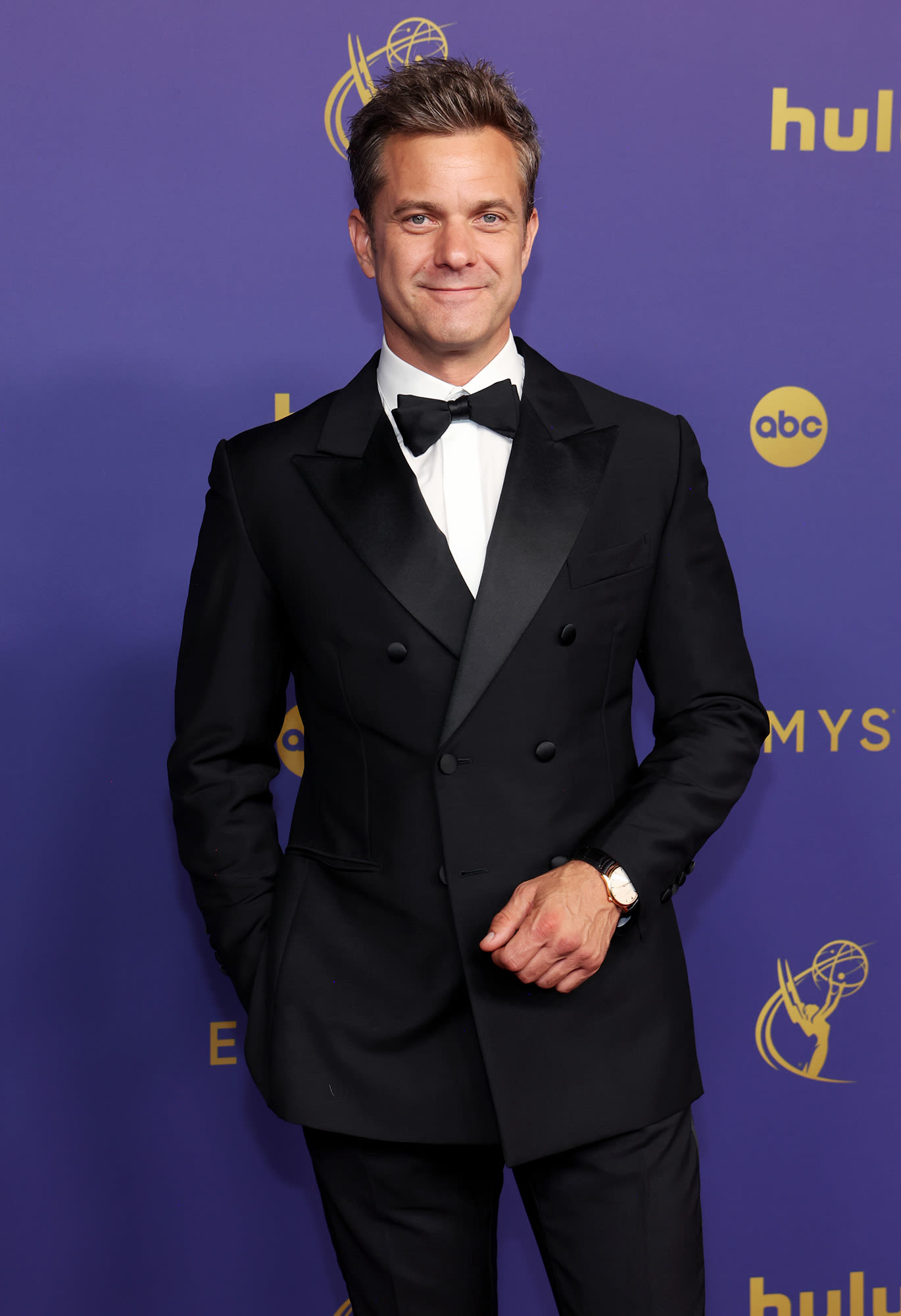 Joshua Jackson Reacts to 2024 Emmy Awards Bringing Him Out to ‘I Don’t Want to Wait’