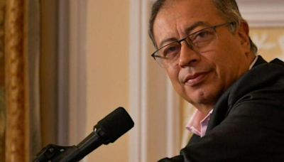 Senador del Pacto Histórico aclaró dichos sobre el llamado a guerrillas a defender a Petro