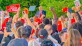 Rehashing an old bit, Donald Trump exaggerates crowd size at his Bronx rally