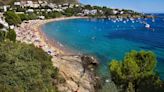 Muere un bañista en la playa de Santa Margarida de Roses (Girona)