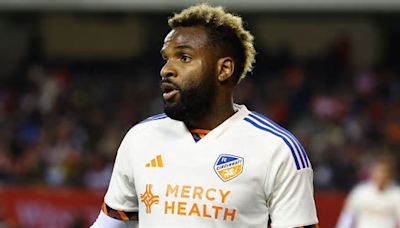 FC Cincinnati striker Aaron Boupendza out with broken jaw