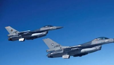 Ukrainian Air Force reacts to US report on first group of F-16 pilots finishing training