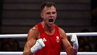 Team GB claim first boxing victory thanks to Lewis Richardson