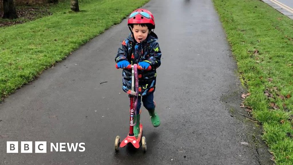 Scooter ride to remember boy who died from rare condition