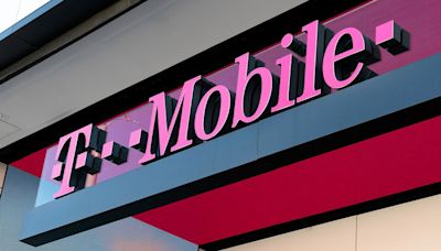 Is T-Mobile A Buy On Wireless Broadband Growth Ahead Of Big October Event?