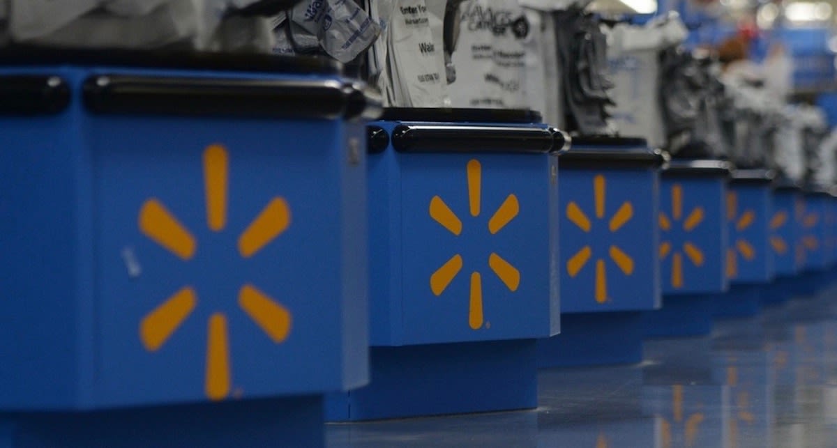 Walmart first quarter net income, revenue beats estimates - Talk Business & Politics