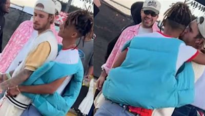 Justin Bieber y Jaden Smith comparten tierno beso de ‘bros’ en Coachella | Teletica