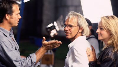 ‘Twister’ Director Jan de Bont Remembers “Shapeshifters” Bill Paxton and Philip Seymour Hoffman