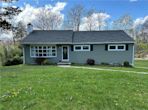 18 Colburn Dr, Poughkeepsie NY 12603