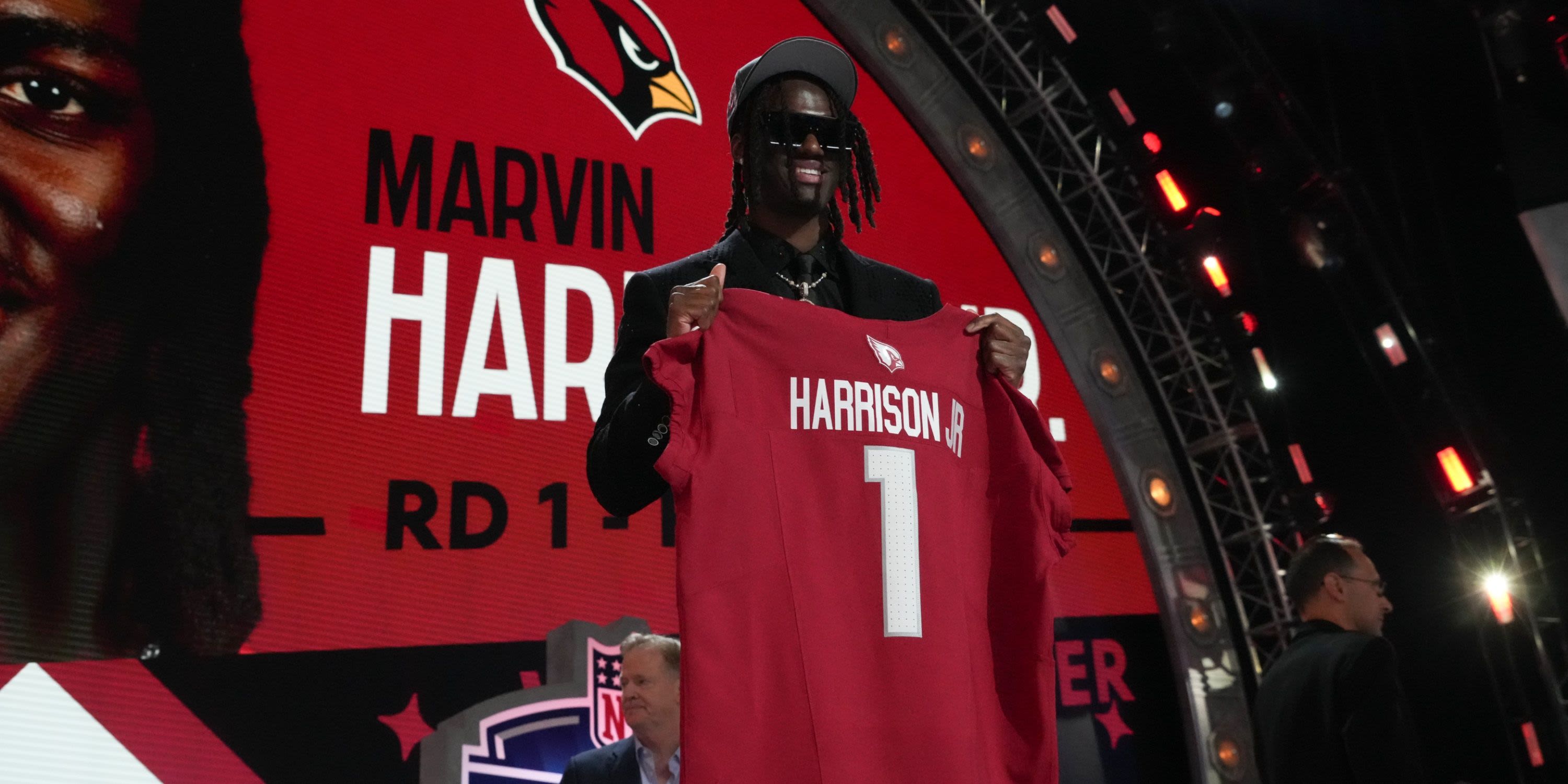 MHJ Finally Signs With Cardinals, Allowing Jersey To Go On Sale