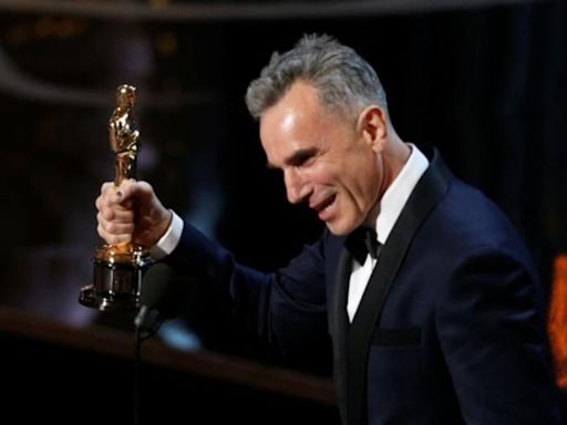 Daniel Day-Lewis ends acting retirement after seven years, to make comeback with film directed by son