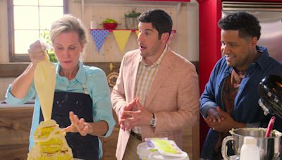 Jason Biggs Marks ‘American Pie’ 25th Anniversary With Netflix Baking Show: “No Pies Harmed”