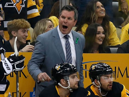 What I'm hearing about the Penguins: Crosby's contract, Sullivan's standing, Jarry trade