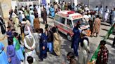 Bombing Outside Mosque in Pakistan Kills at Least 25