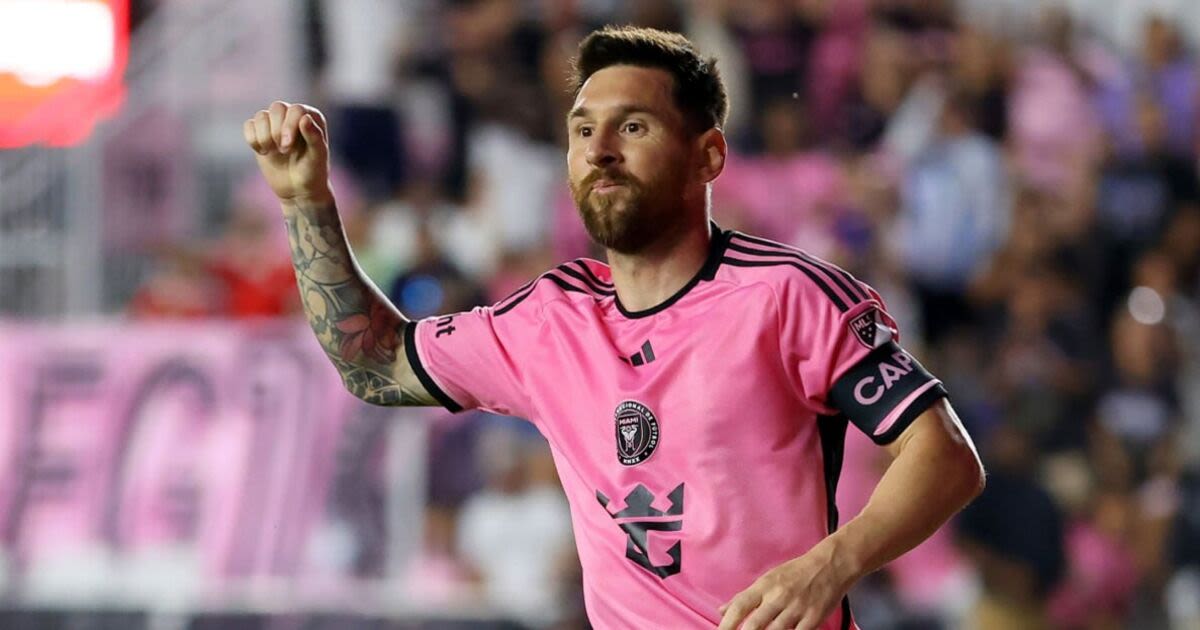 Tottenham to get Lionel Messi approval as Daniel Levy 'works on contract offer'