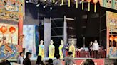 台南4宮廟請三大戲團演出慶祝總統就職 賴清德到場感謝