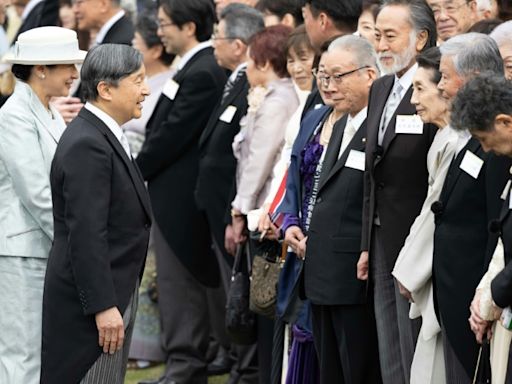 El emperador japonés viajará a Londres en la primera visita oficial en Reino Unido desde el cáncer de Carlos III