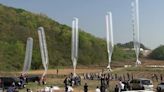 North Korean defectors send balloons with leaflets, cash, K-pop