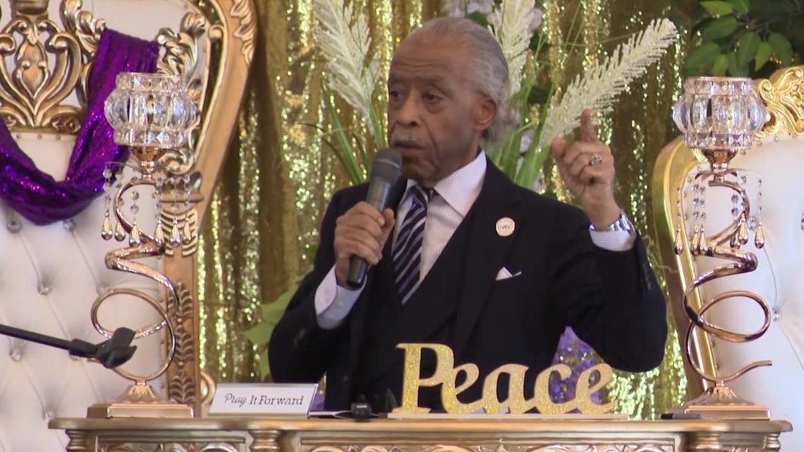 Al Sharpton calls for justice in eulogy for Ohio man who died last month in police custody
