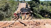 Dos familias son aplastadas por puente en Santa Ana de Yacuma