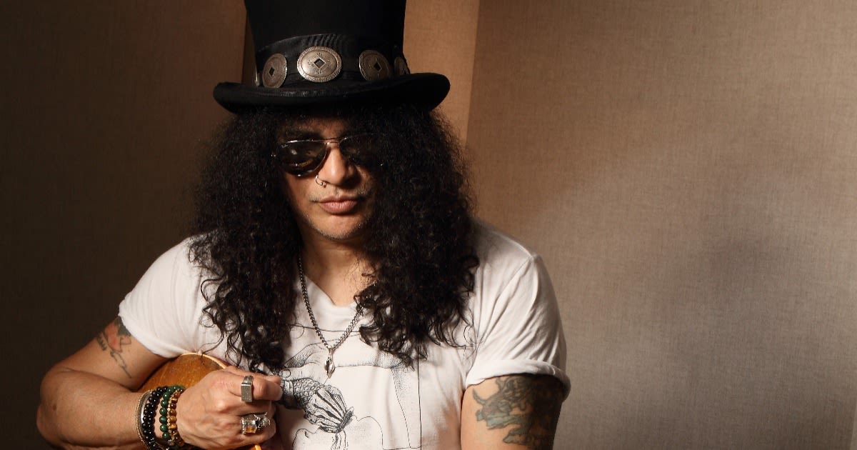 Watch: Slash Welcomes Guests Chris Robinson, Warren Haynes and More on S.E.R.P.E.N.T. Tour