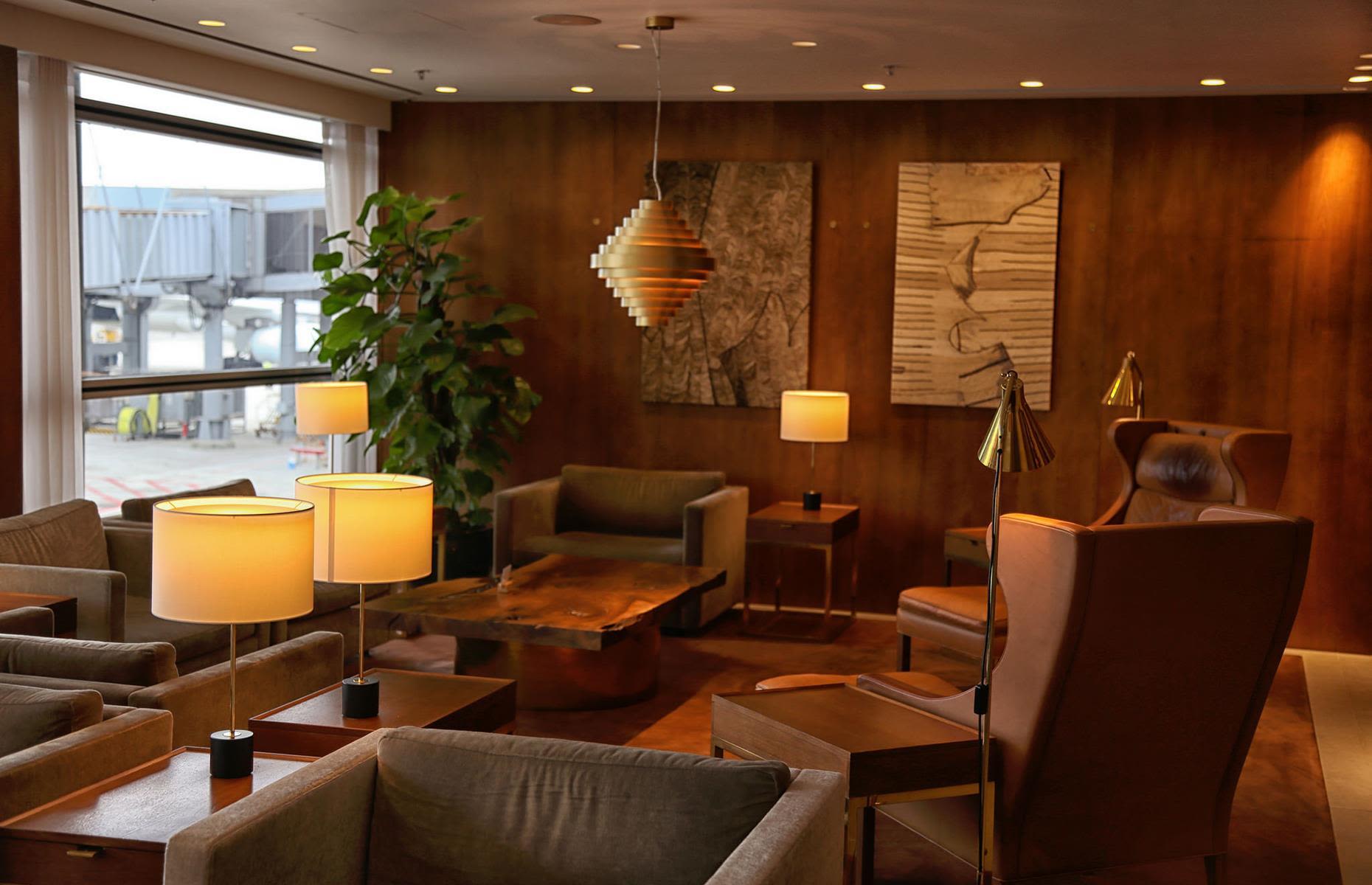 Luxurious airport lounges ACTUALLY worth the money