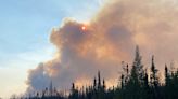 Crews battling wildfires near Hay River, Fort Smith, N.W.T., expect more challenges Monday